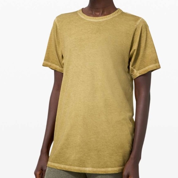 lululemon athletica Tops - Lululemon Ashta Short Sleeve Tee *lululemon lab
Hazy Gold Sun Wash size 6